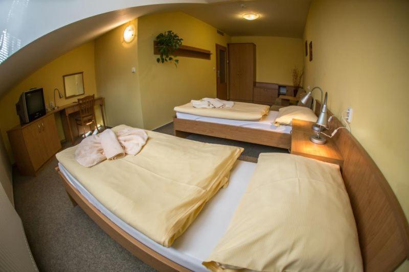 Hotel Na Jizni Prerov Bagian luar foto