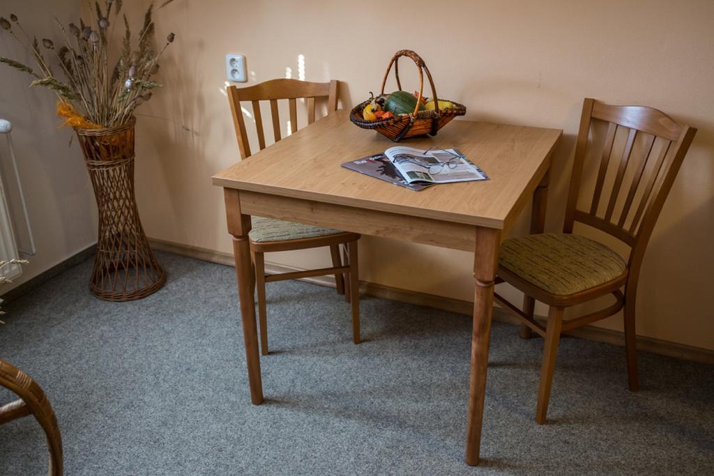 Hotel Na Jizni Prerov Ruang foto